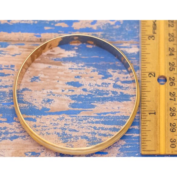 7 1/2 inch, Vintage Gold Tone Minimalist Bangle Bracelet by Avon - L30 - Picture 3 of 3